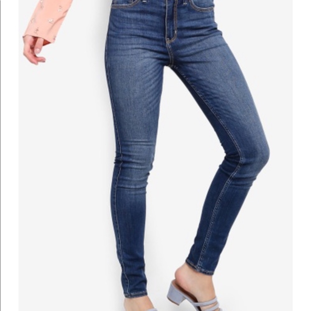 Hollister Jeans